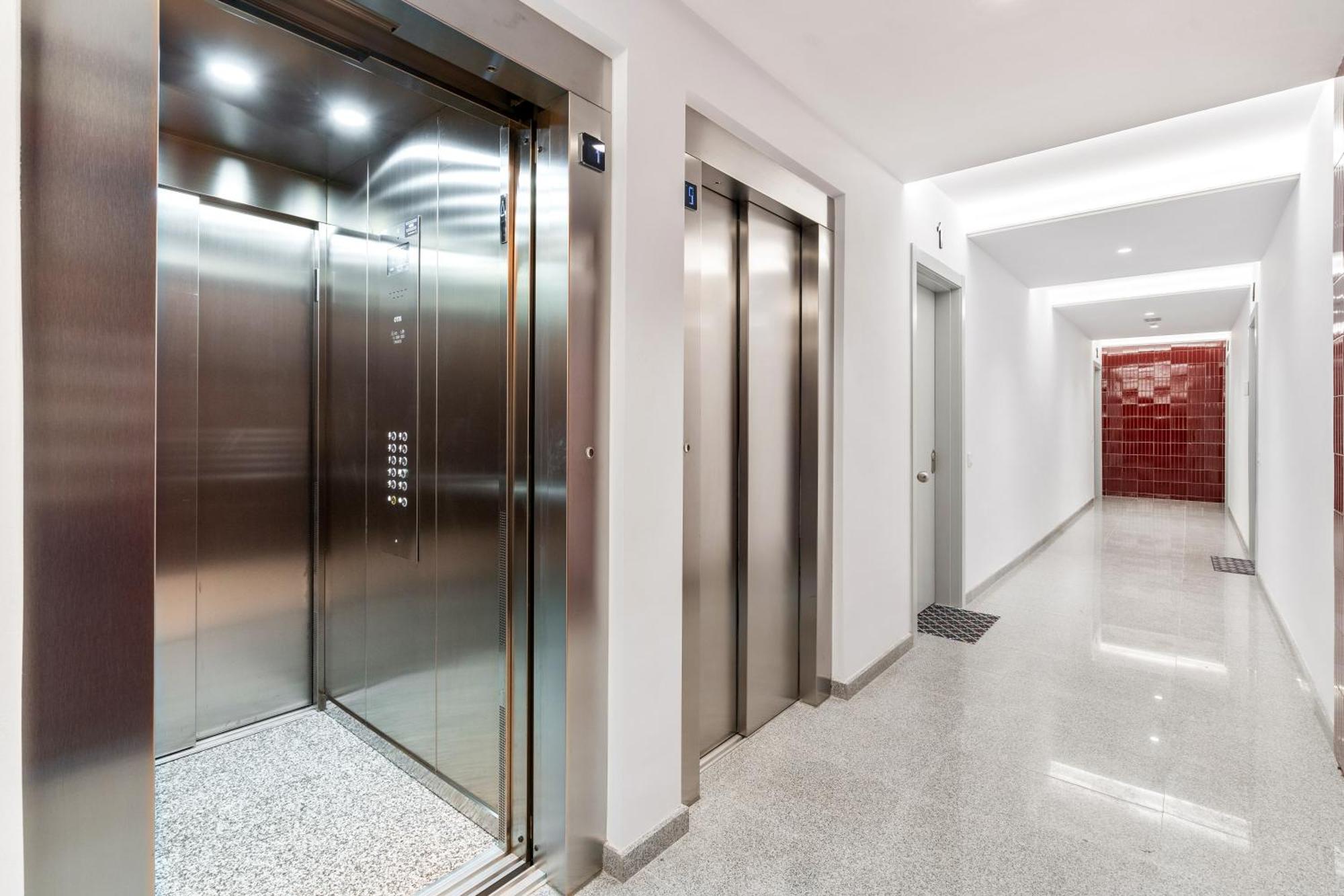 Diagonal Mar Oasis With Pool And Parking Appartamento Barcellona